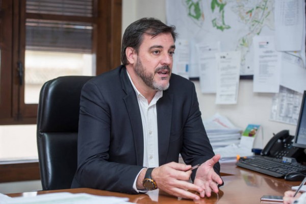 Cs, López-Bas... y Rivera

