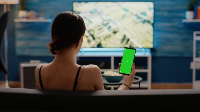 2022: ¡100.000 millones para streaming! Emitiendo mucho escuchando poco


