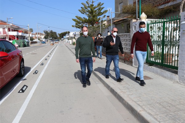 Sagunto finaliza la adecuación y mejora del paseo de la zona de Almardà por 26.500 euros