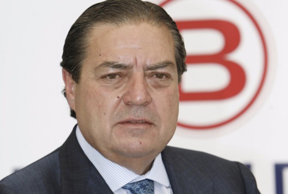 Vicente Boluda, condecorado con la Legión de Honor, la más alta distinción otorgada por Francia