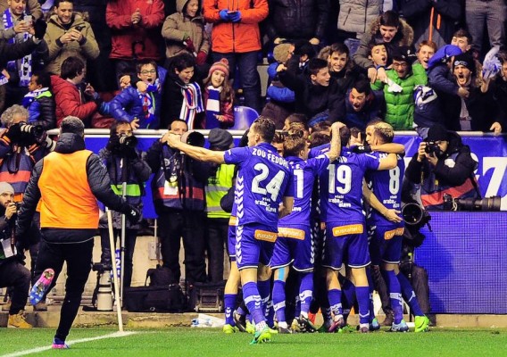 Un gol de Edgar lleva al Alavés a la final