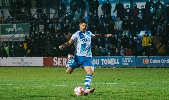 El Alcoyano pierde a Carlos Blanco para lo que resta de curso por una grave lesión de rodilla