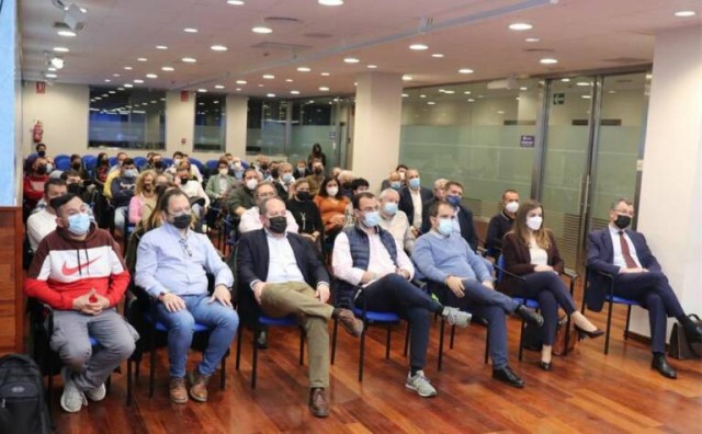 Alicante: dos plenos extraordinarios consecutivos... y un acto con Teodoro y Mazón