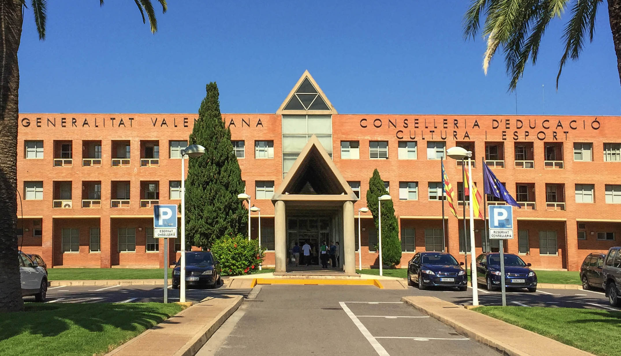 CSIF pide a Conselleria que pague los atrasos y actualice el kilometraje a más de mil docentes