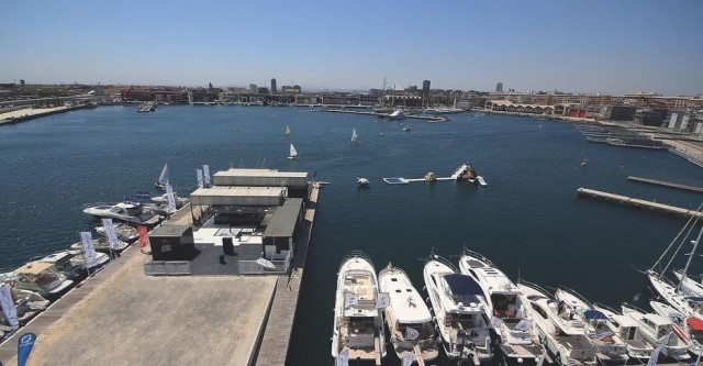 Pobla Marina denuncia a la Marina Real por competencia desleal ante Bruselas