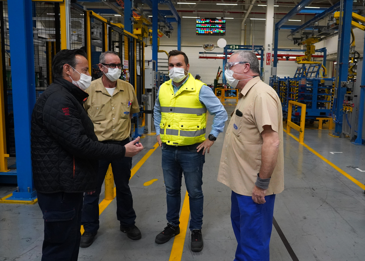 UGT Ford somete a votación los ajustes en Almussafes para lograr el respaldo de la plantilla