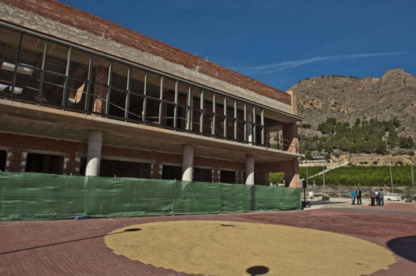 La fiscalía investiga por posible malversación las obras del centro cívico de La Aparecida 