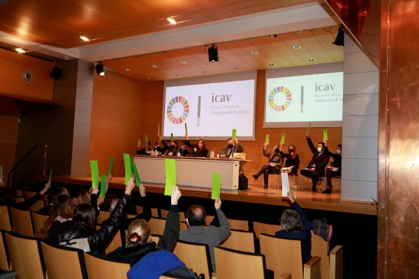 El ICAV aprueba rebautizarse como Colegio de la Abogacía de Valencia