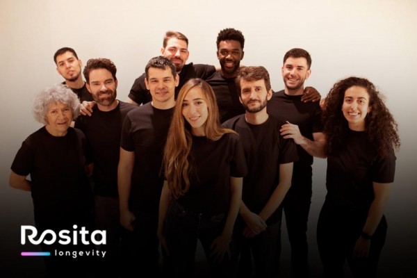 Wayra (Telefónica) invierte en Rosita, la app de longevidad que te ayuda a vivir más años con salud