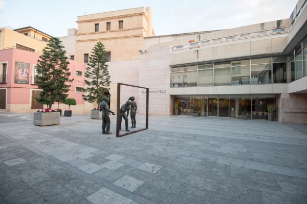 Elche expone al público el proyecto de reglamento de gestión de bolsas de trabajo para hacerlas más transparentes