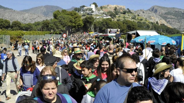 Una Romeria sin juguetes, rotllets, ni cerveza: el Ayuntamiento solo permite vender agua y refrescos