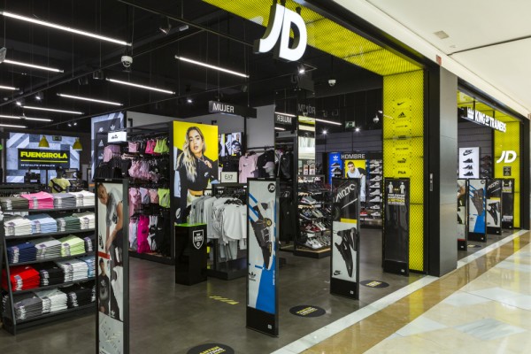 JD Sports, con amplia presencia en España, se desinfla en bolsa tras el 'split' de otoño pasado