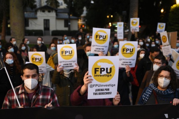 Investigadores urgen a mejorar el borrador de la Ley de Ciencia: 