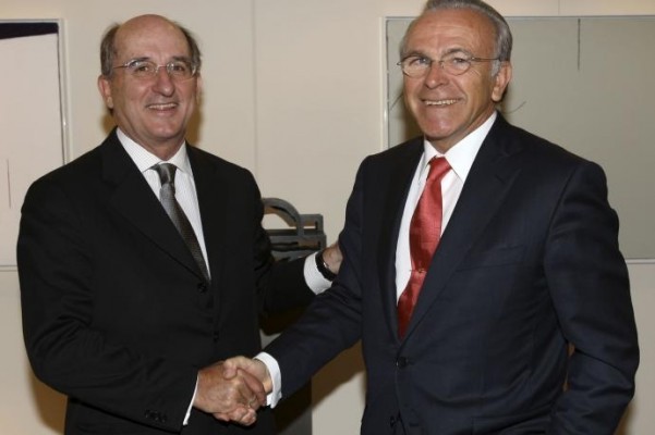 La Audiencia Nacional vuelve a imputar a Repsol, CaixaBank, Brufau y Fainé por el 'caso Villarejo'