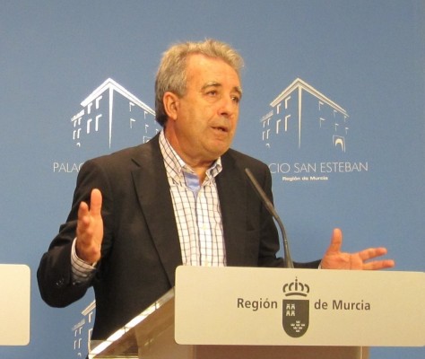 Los abogados de los ecologistas piden tres años de cárcel para Cerdá por los vertidos al Mar Menor