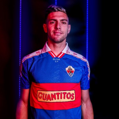 El Elche y Retrofootball comercializan una edición limitada de la camiseta de 'El Milagro de Barakaldo'