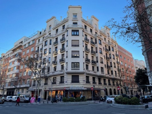 Devesa & Calvo Abogados desembarca en Madrid y pasa a tener ámbito nacional