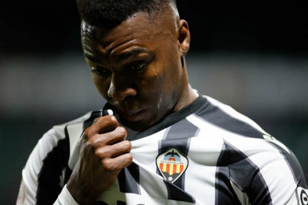 Koné podría perderse los próximos partidos por su lesión en el tobillo derecho