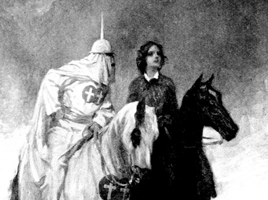 El origen del género superhéroes del cómic estadounidense está en el Ku Klux Klan