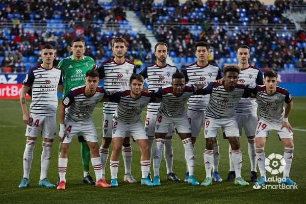 Debut amargo de Jorge Sáenz y Manu Vallejo