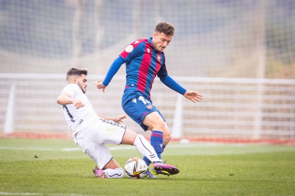 Empate que sabe a poco del Atlético Levante UD
