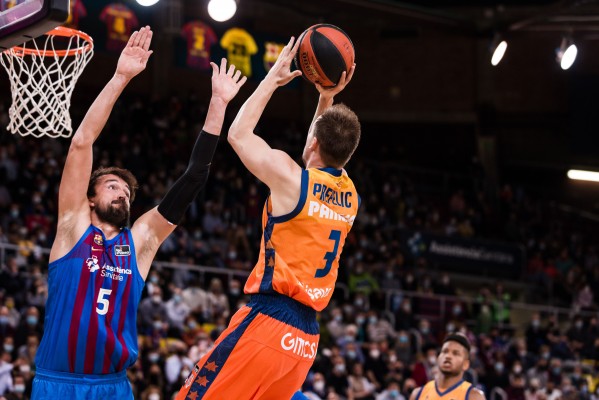 Valencia Basket busca asaltar la pista del líder para asentarse arriba