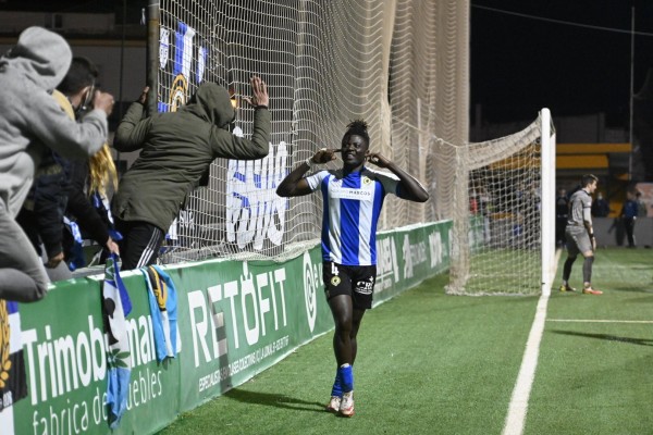 Bikoro tampoco entrena con el equipo este sábado al haber llegado a Alicante más tarde de lo previsto 