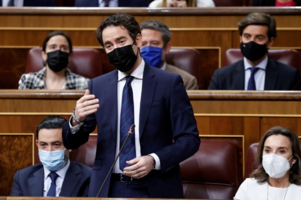 El doble ridículo de 