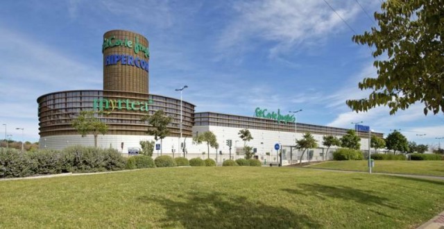 La campaña de vacunación se agiliza: El Myrtea es el nuevo vacunódromo para la población infantil