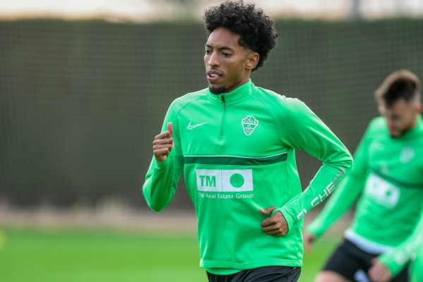 Mojica se reincorpora a los entrenamientos este viernes tras los problemas con el vuelo de regreso