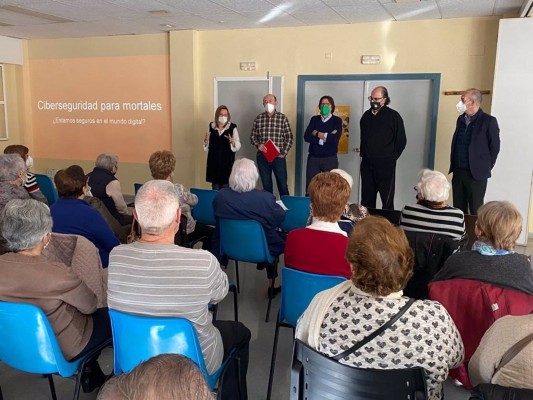 El Ayuntamiento de València organizará cursos de 