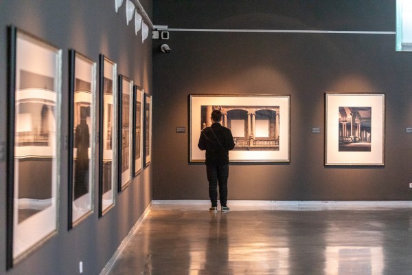 La arquitectura que posa para la fotografía: todo sobre Manuel Tolsà 