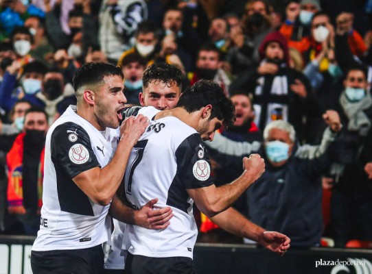 Bordalás tiende la mano a Maxi Gómez
