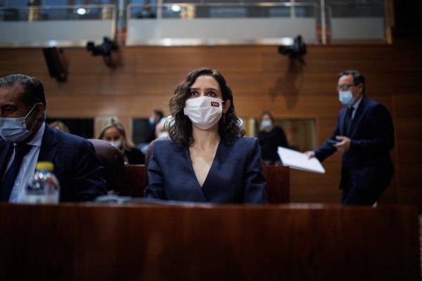 Ayuso aprueba una ley para favorecer el traslado a Madrid de empresas de otras CCAA