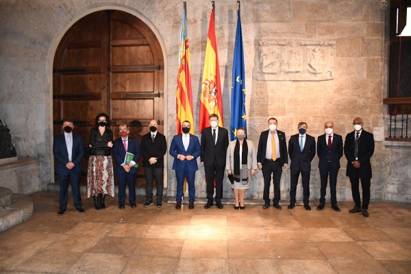 Puig reconoce el liderazgo de Vila-real en empleo gracias a la innovación y la alianza socioeconómica