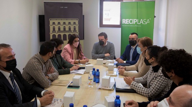 Reciplasa prevé invertir 20 millones este año para modernizar la planta y ganar en eficiencia