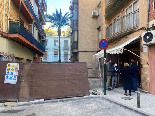 Piden ayudas para los comerciantes de la calle Sagasta de Murcia ante el bloqueo de las obras
