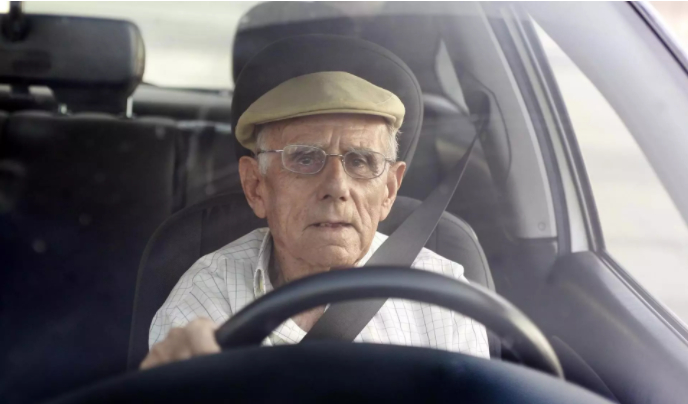¿Cómo reducir la alta siniestralidad de los mayores al volante?