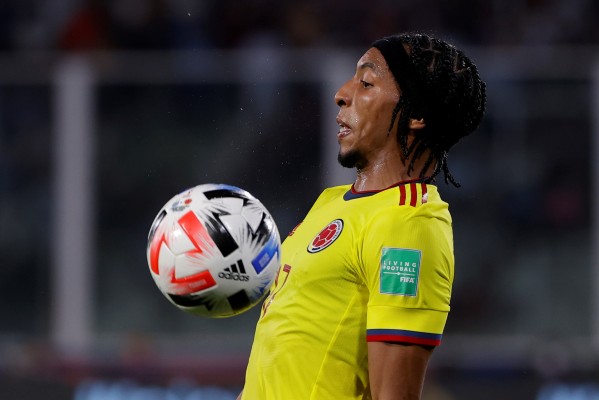 Johan Mojica regresa a Elche con Colombia al borde de quedarse fuera del Mundial de Catar