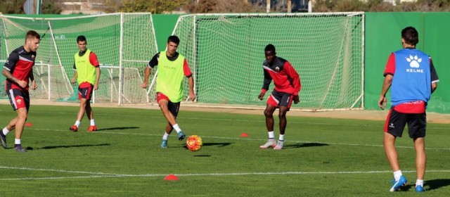 El Elche acuerda las primas solo por disputar promoción y lograr el ascenso