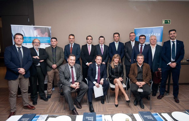La débil unión del sector turístico de la Costa Blanca como eje de presión a la administración pública