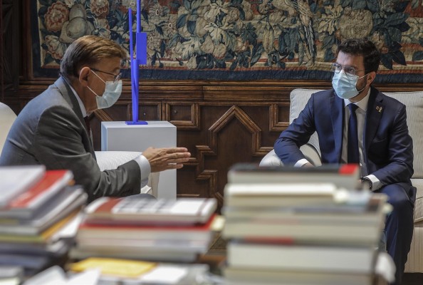 El PSPV ve positiva la propuesta de financiación catalana y el PPCV exige a Puig que la desautorice