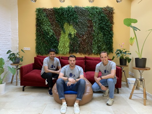 Dost, el SaaS de automatización de negocios con IA, cierra su primera ronda de 430.000 euros liderada por Draper B1
