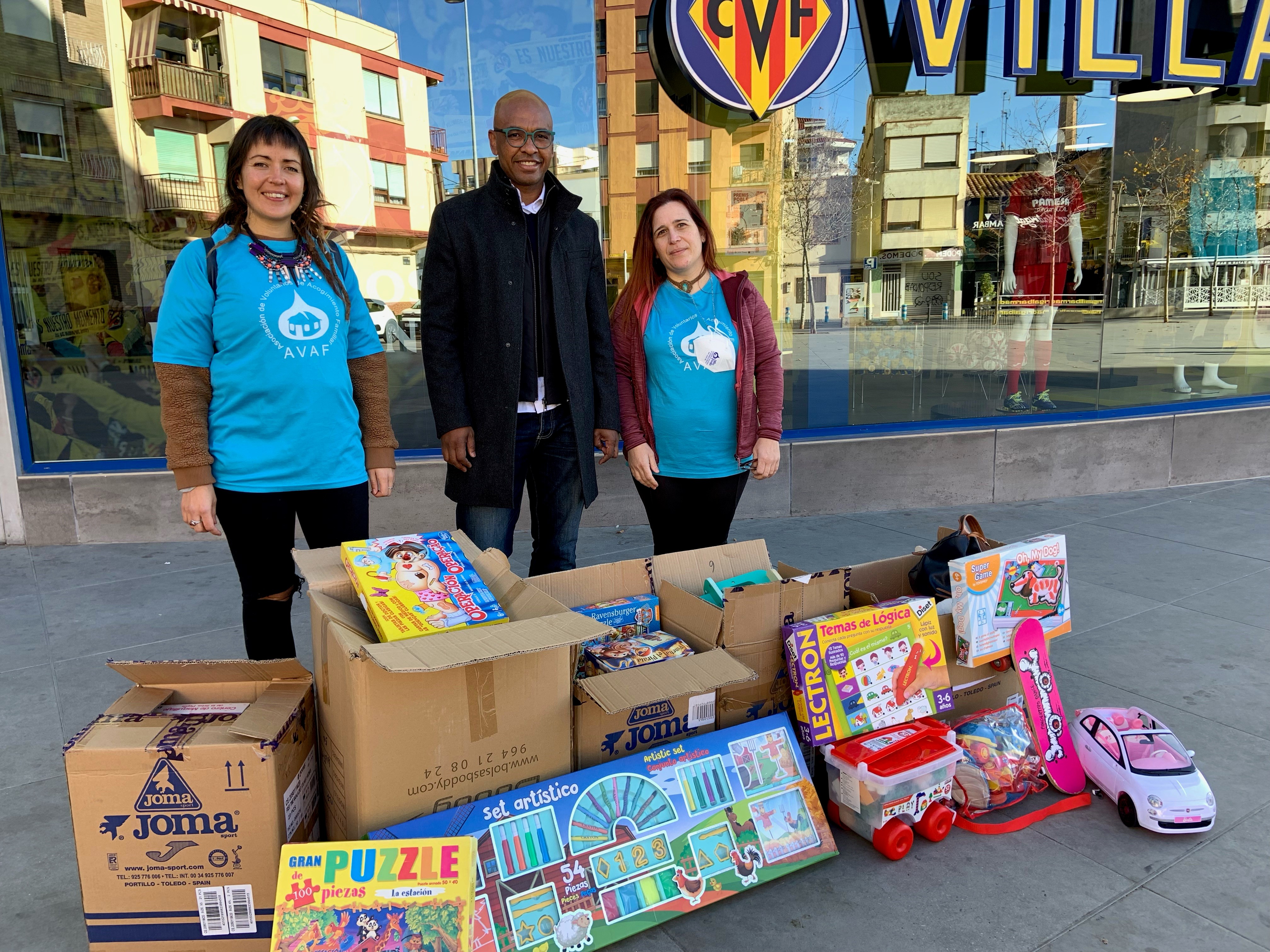 El Villarreal CF culmina la campaña solidaria 'Otra vida para tu juguete'