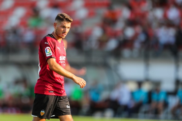 Manu Vallejo sigue siendo una opción para el Levante