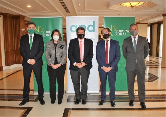 Eurocaja Rural resalta su compromiso con tejido productivo y administraciones públicas