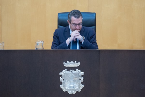 El PSOE apoya el presupuesto de Benidorm por primera vez desde que Toni Pérez es alcalde