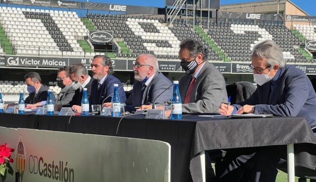 La Junta de Accionistas aprueba una previsión de déficit de un millón de euros para esta temporada