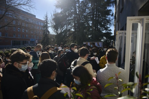 Casi 29.000 estudiantes de toda España se examinan por una plaza de formación sanitaria especializada