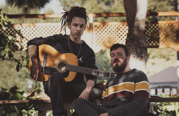 Fakir y Kawak, cambiar el sistema a ritmo de reggae y dancehall